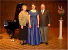 lizandmomanddad.jpg (30405 bytes)